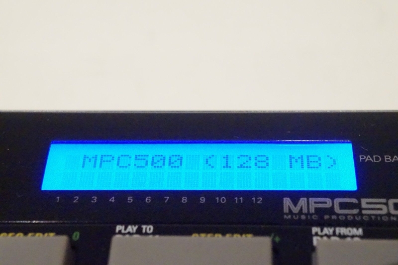 Panneau Arrière Akai MPC 500 Derrière Akai MPC 500